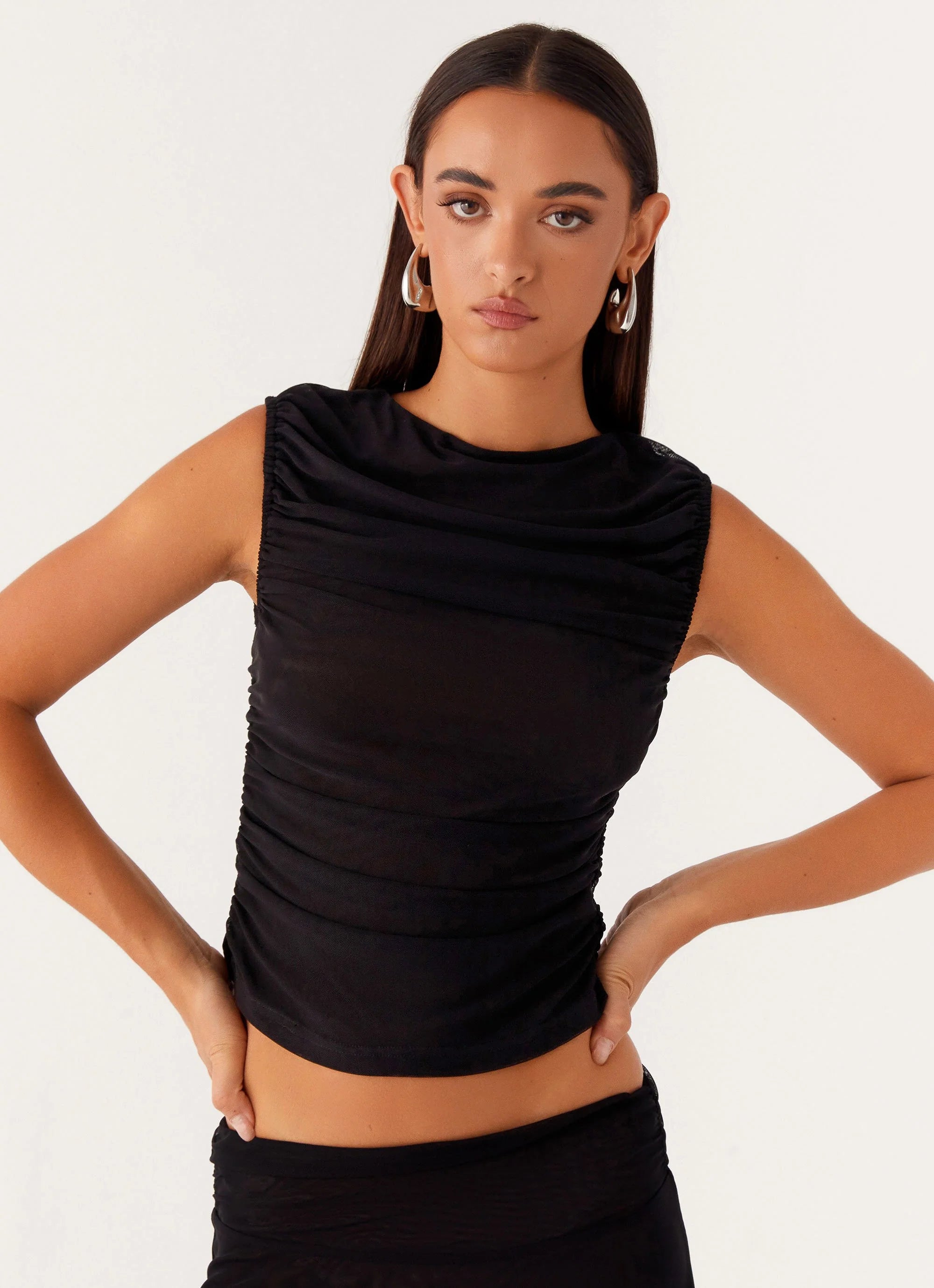 In The Atmosphere Mesh Top - Black