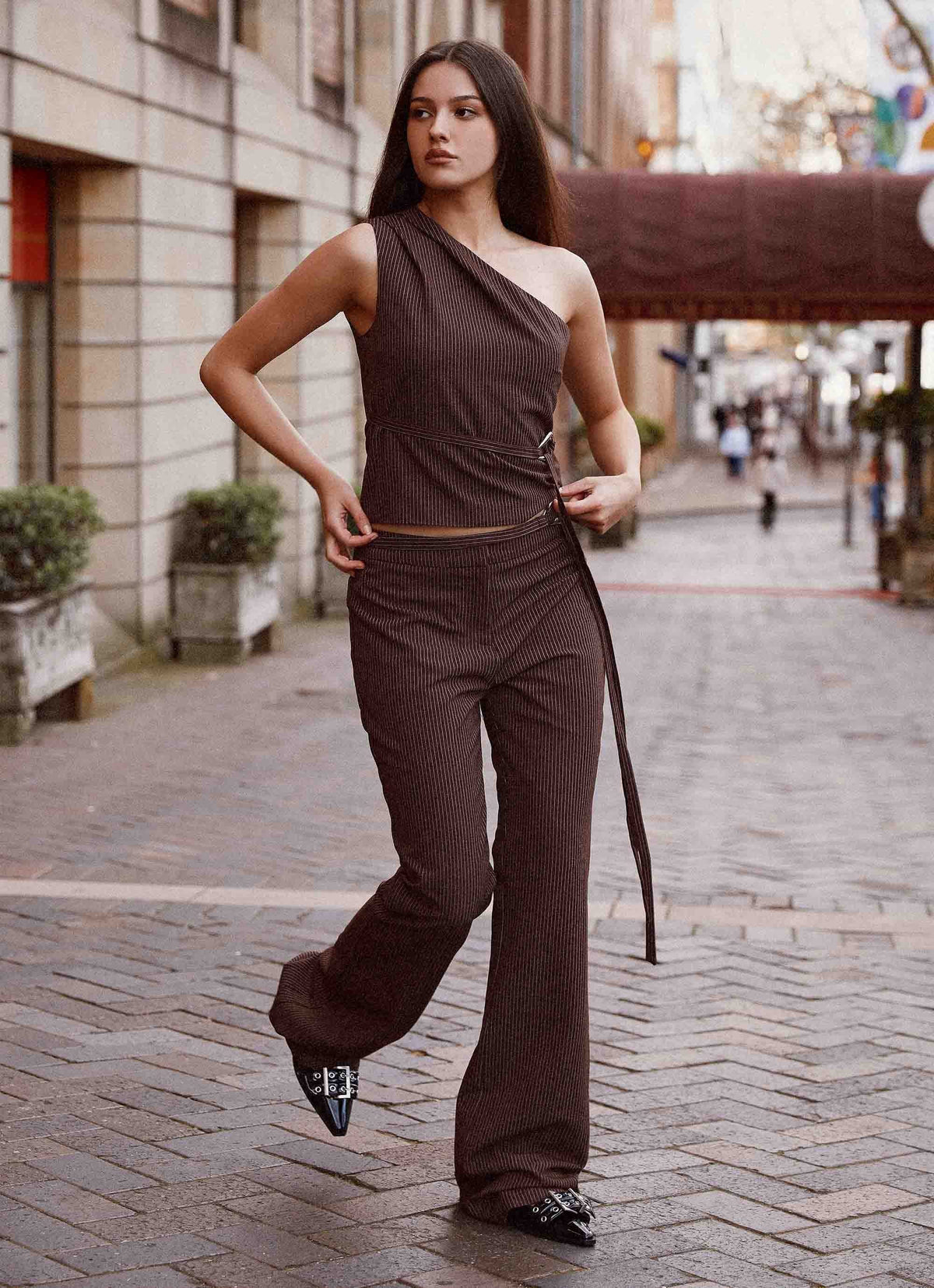 Orla Fitted Flare Pants - Chocolate