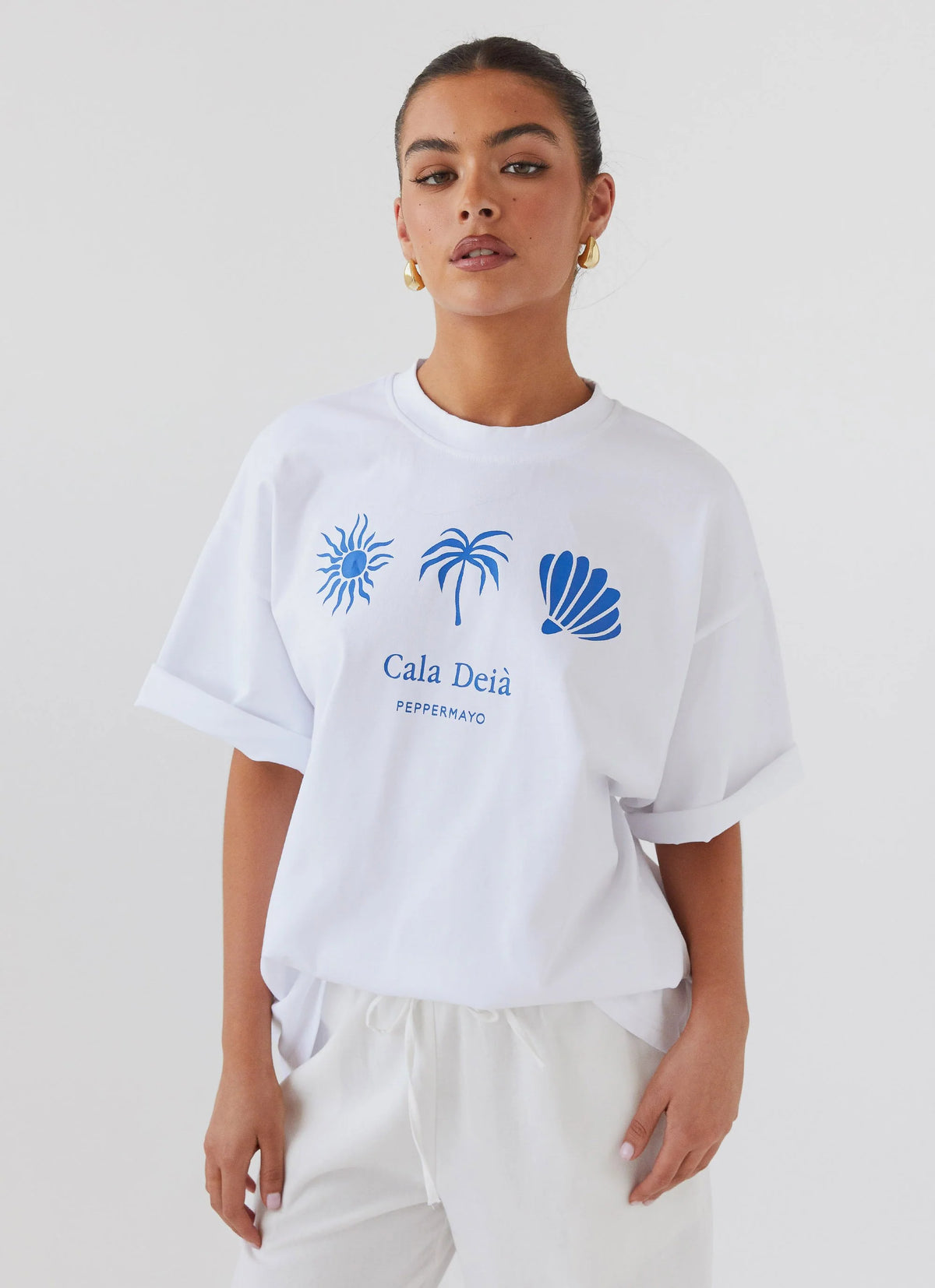 Breezy Bliss Oversized Graphic Tee - Cala Deia