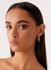 Ista Earrings - Gold