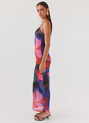 Love On The Run Maxi Dress - Floral Fantasy