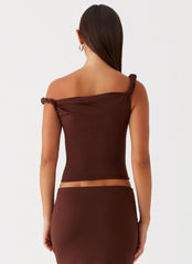 Solace Soul Twist Shoulder Top - Chocolate