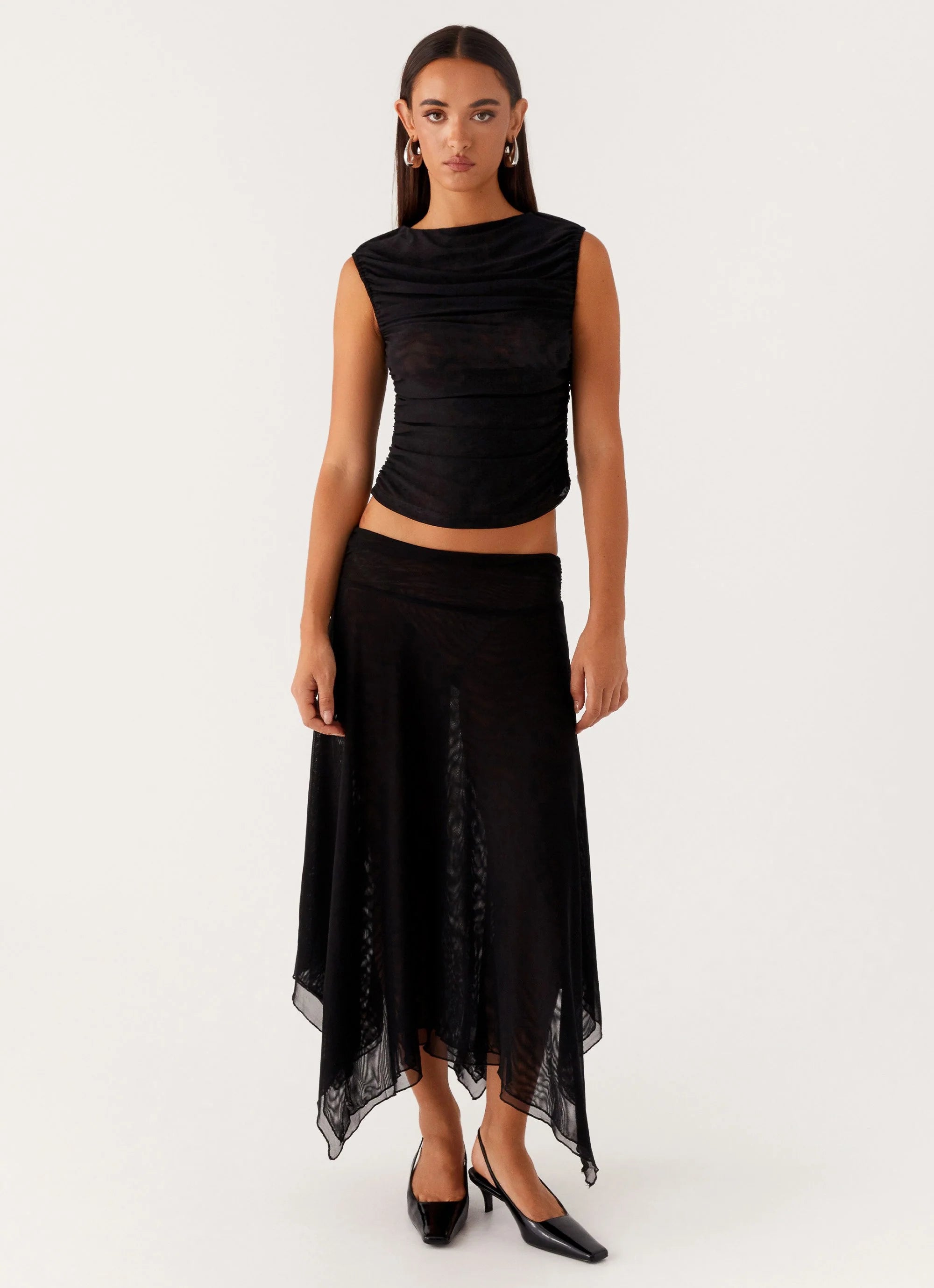 In The Atmosphere Mesh Top - Black