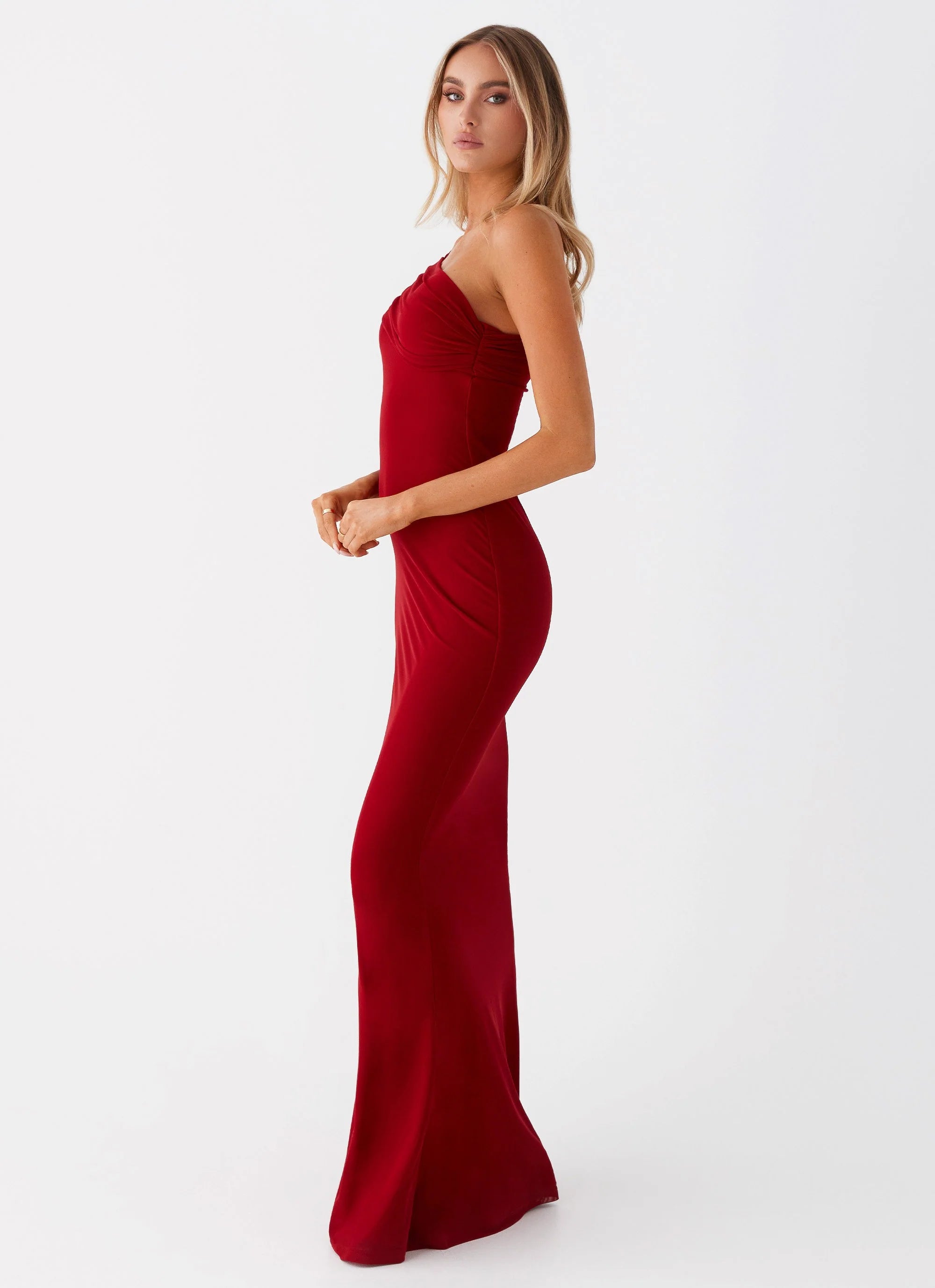 Reine Maxi Dress - Red