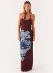 Dayana Halterneck Maxi Dress - Maroon Print