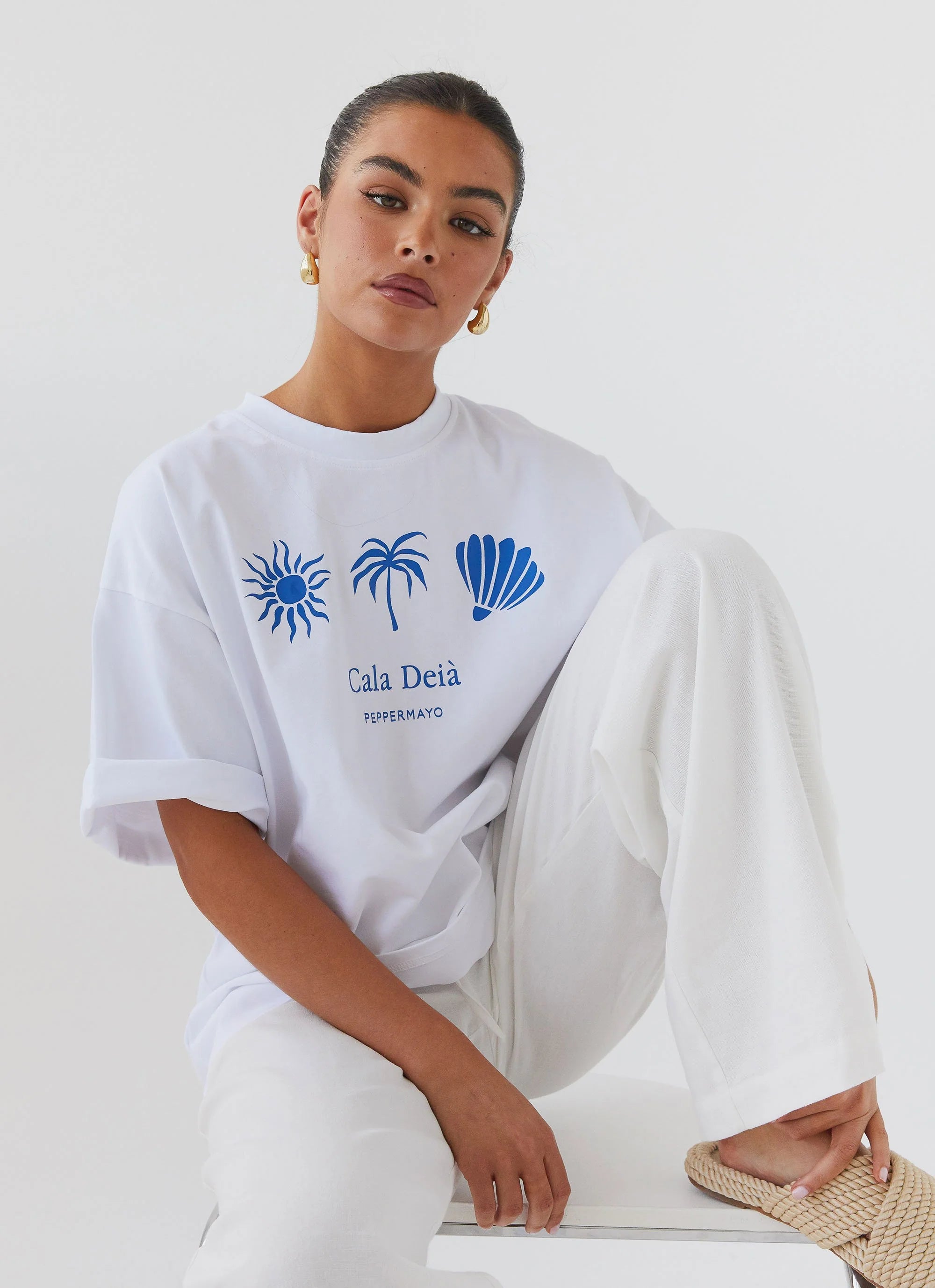 Breezy Bliss Oversized Graphic Tee - Cala Deia