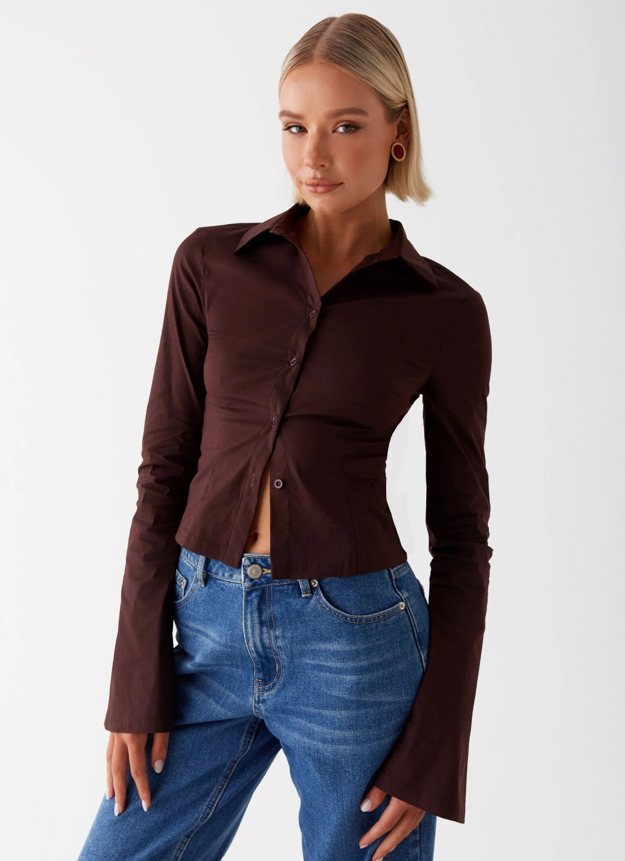 Leah Fitted Button Up Shirt - Chocolate